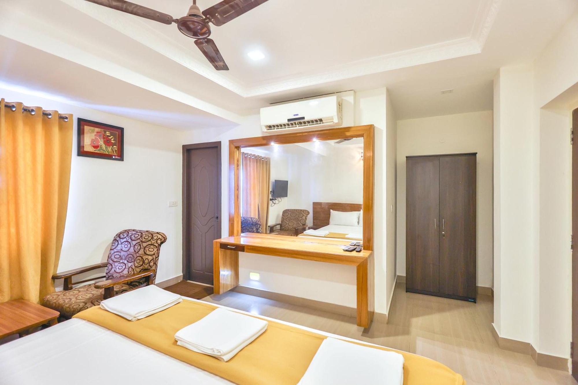 Hotel Golden Bliss Puducherry Zewnętrze zdjęcie
