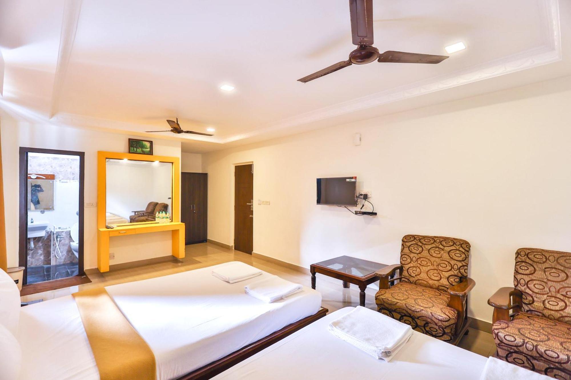 Hotel Golden Bliss Puducherry Zewnętrze zdjęcie