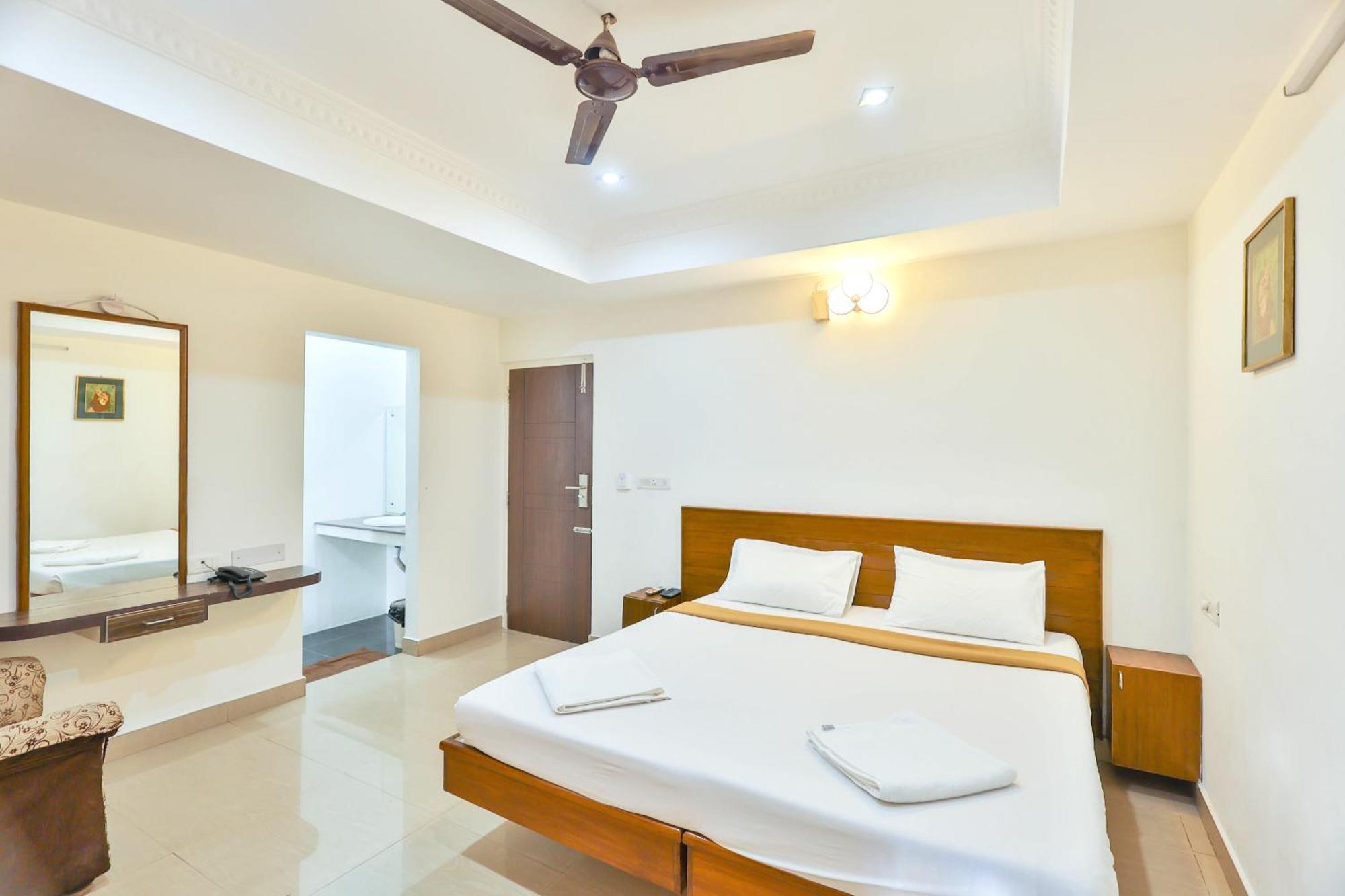 Hotel Golden Bliss Puducherry Zewnętrze zdjęcie