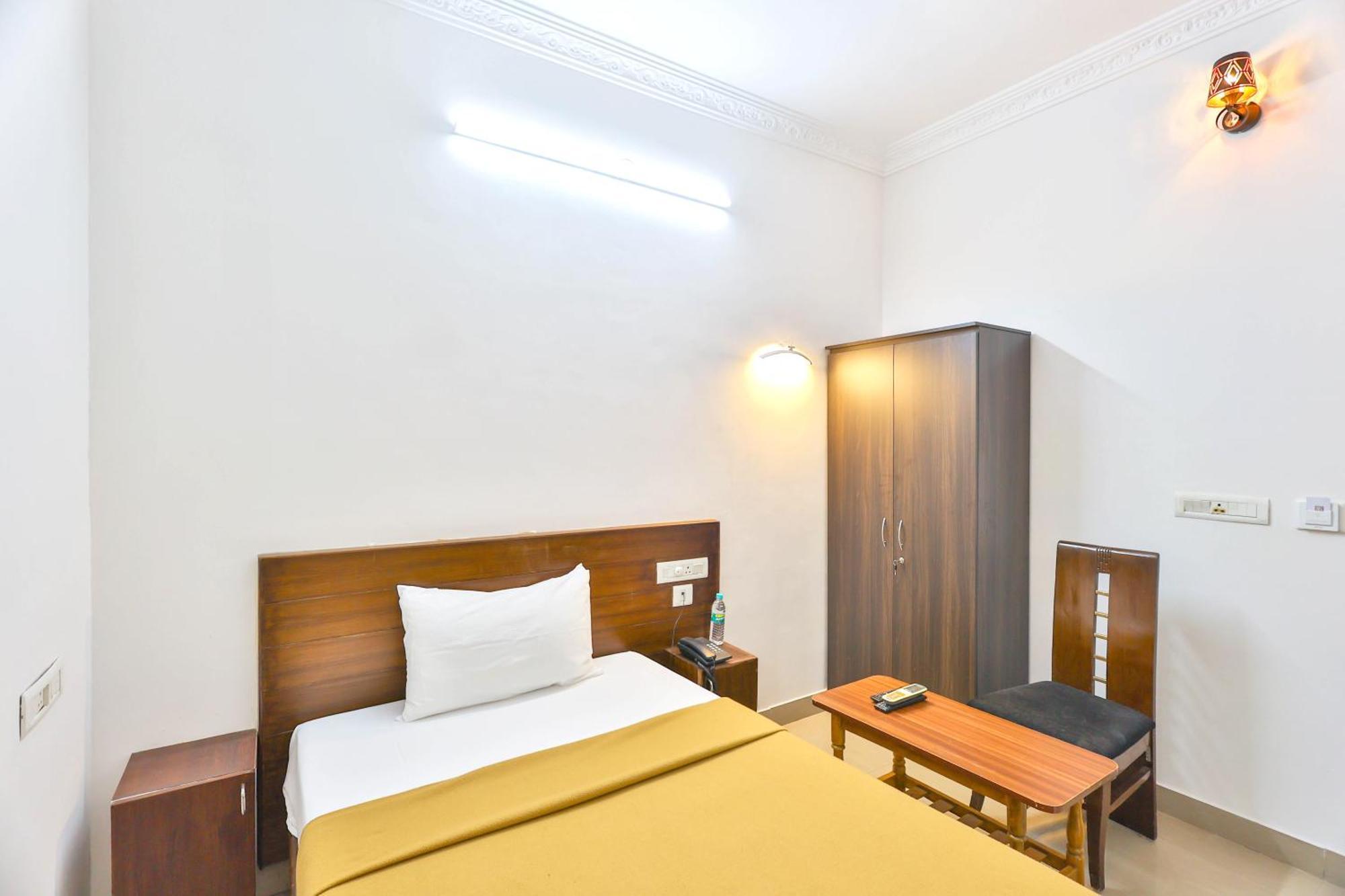 Hotel Golden Bliss Puducherry Zewnętrze zdjęcie